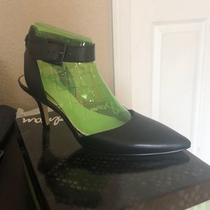 San Edelman Black Leather Okala Size 10